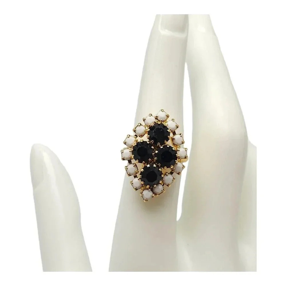Black White Rhinestone Glass Marquise Shape Cocktail Ring Gold Tone Vintage